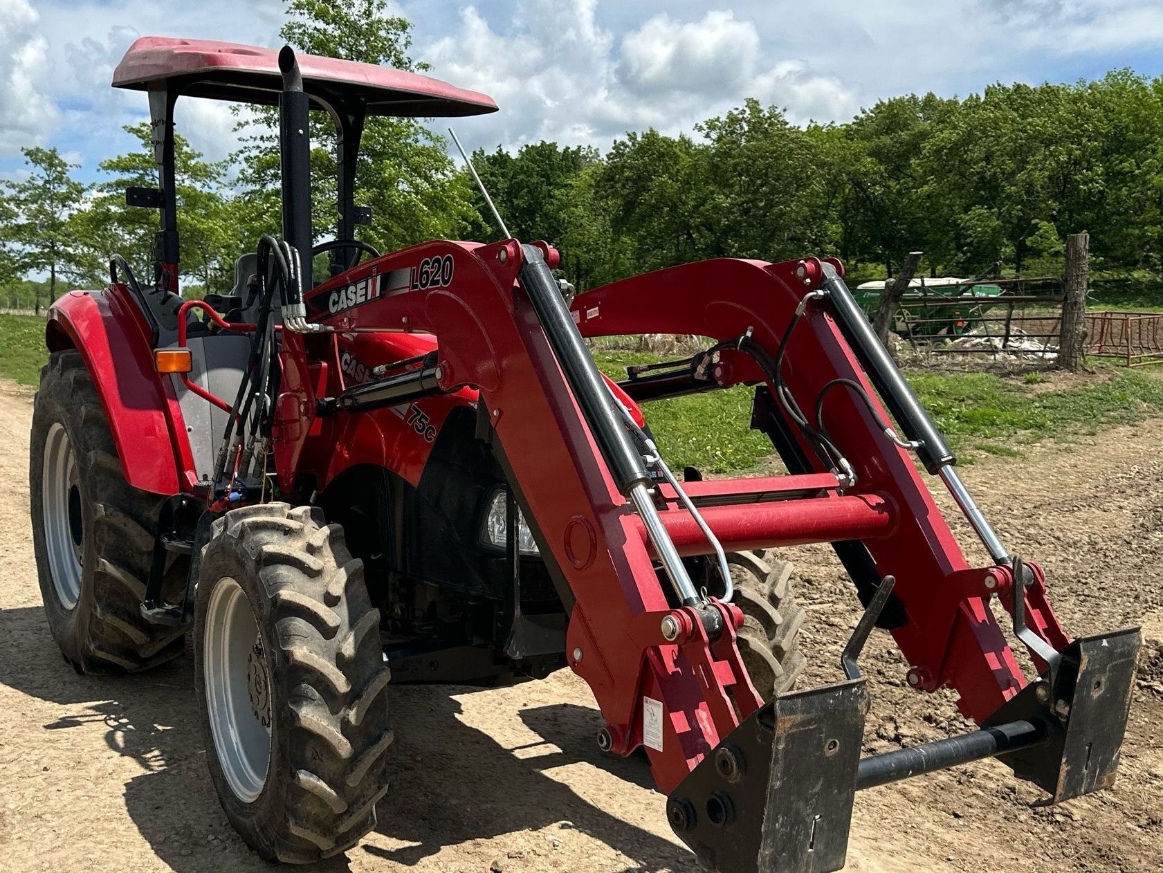 2016 Case IH 75C - photo 1