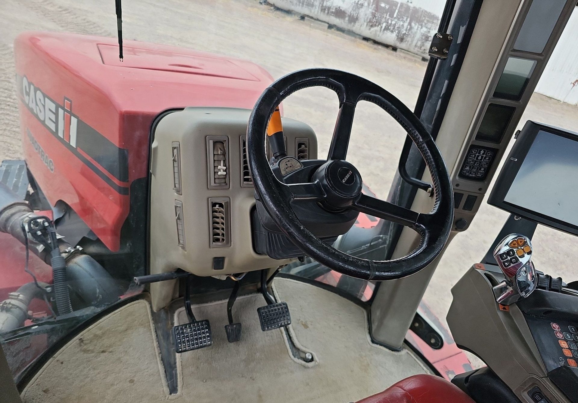 2013 Case IH 550 - photo 1