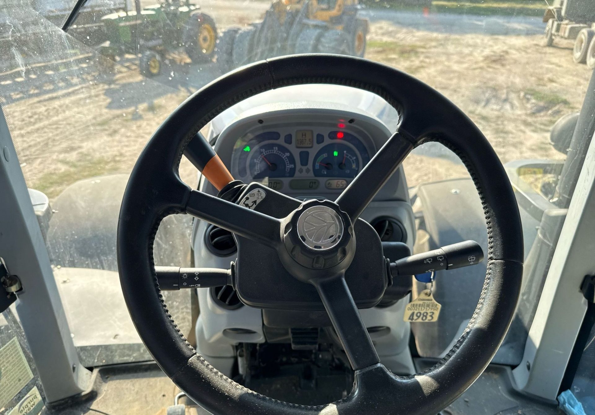 2016 New Holland T7.290 - photo 1