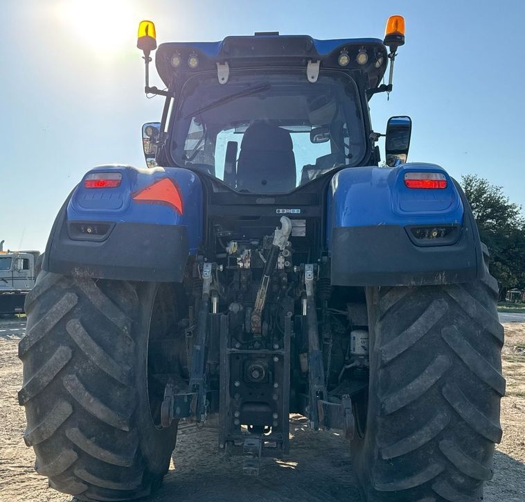 2016 New Holland T7.290 - photo 1