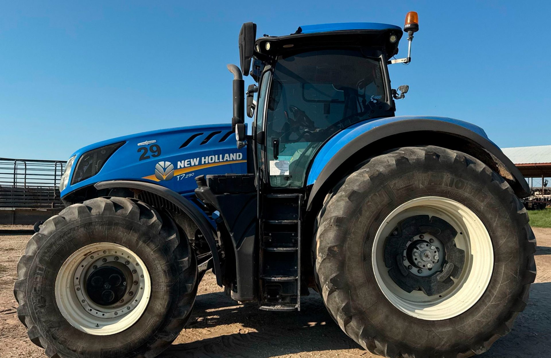 2016 New Holland T7.290 - photo 1