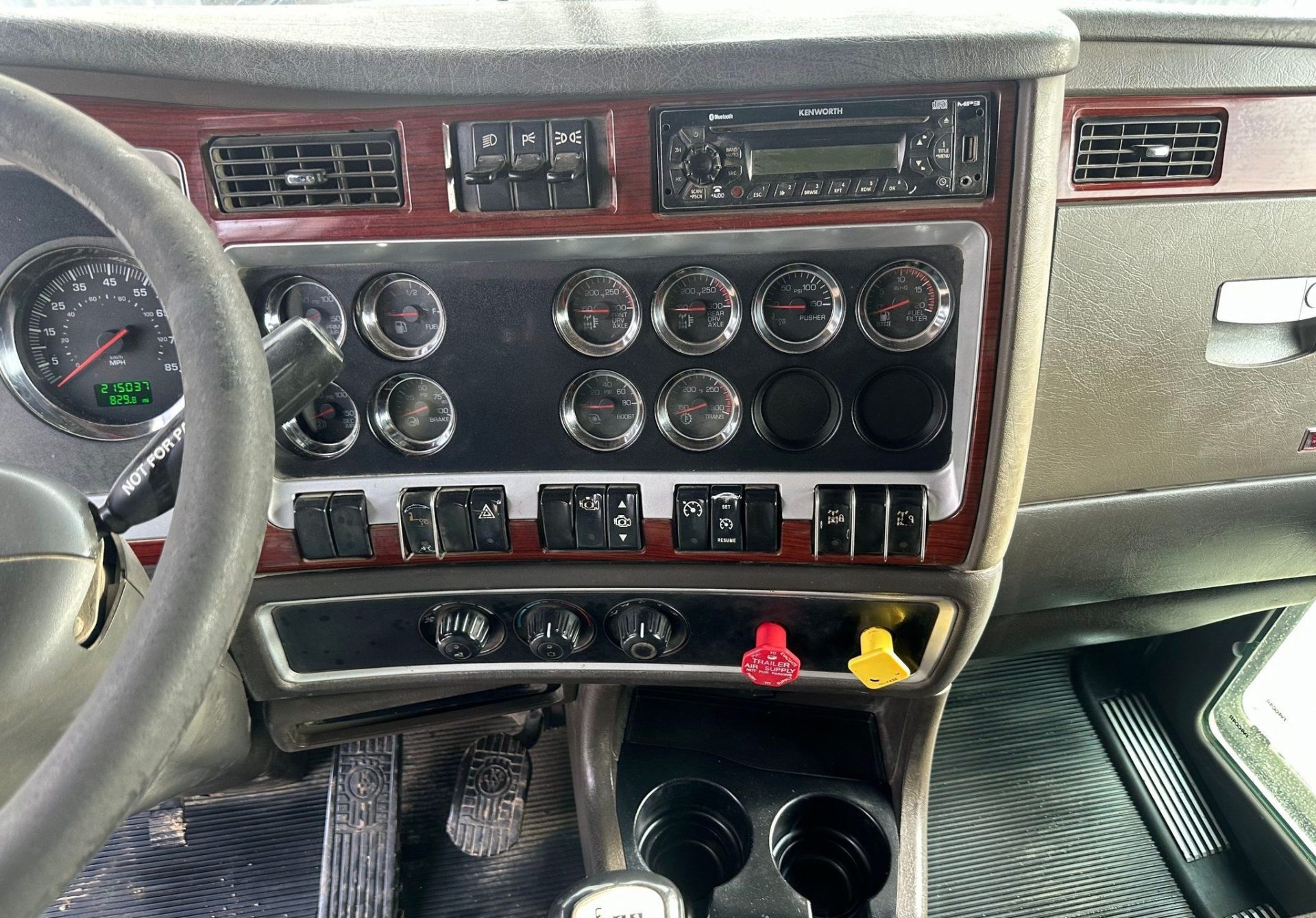 2007 Kenworth T800 - photo 1