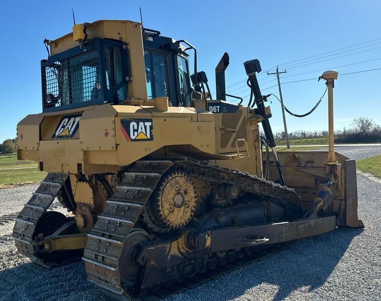 2011 Caterpillar D6T XL - photo 1