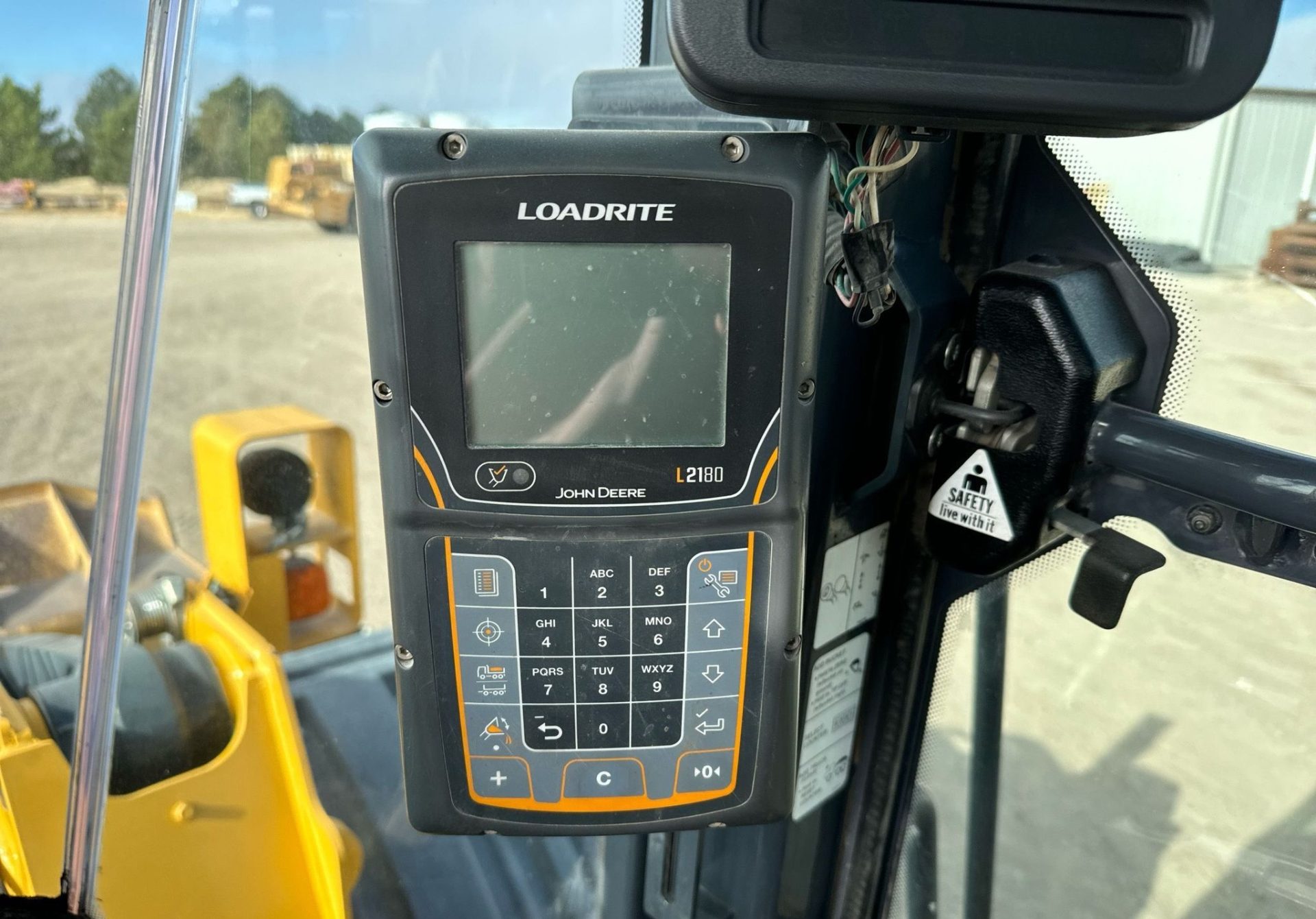 2016 John Deere 824K - photo 1