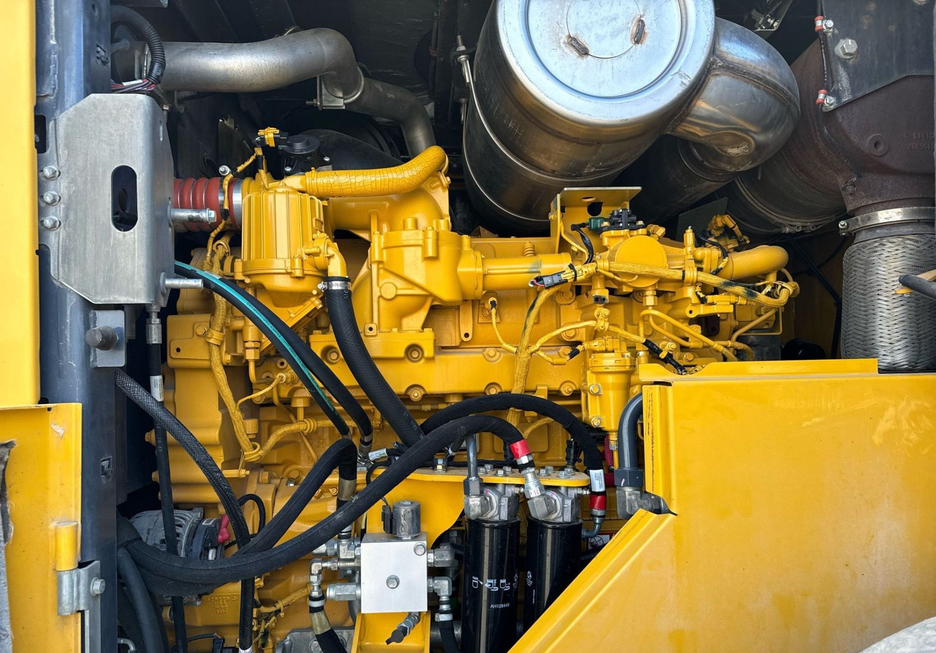 2016 John Deere 824K - photo 1