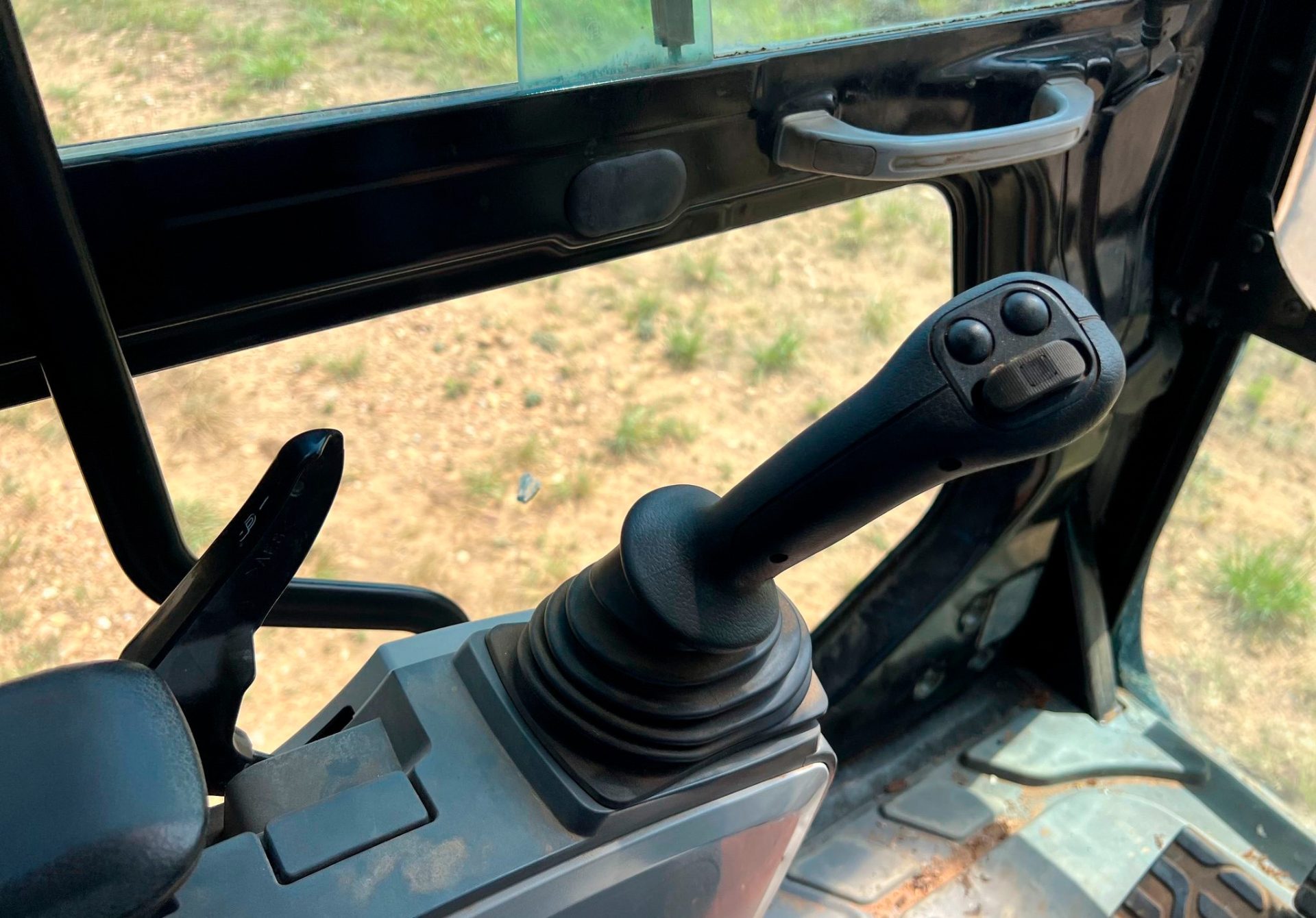 2014 Caterpillar 320E LRR - photo 1